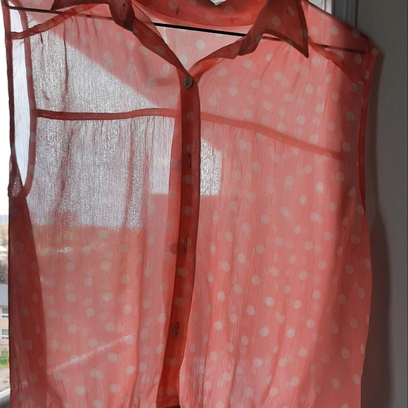 Polka dot  blouse - Picture 1 of 3